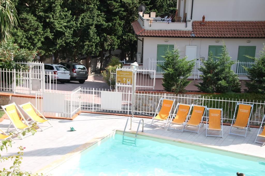 Residence Oleandro ピエトラ・リーグレ エクステリア 写真