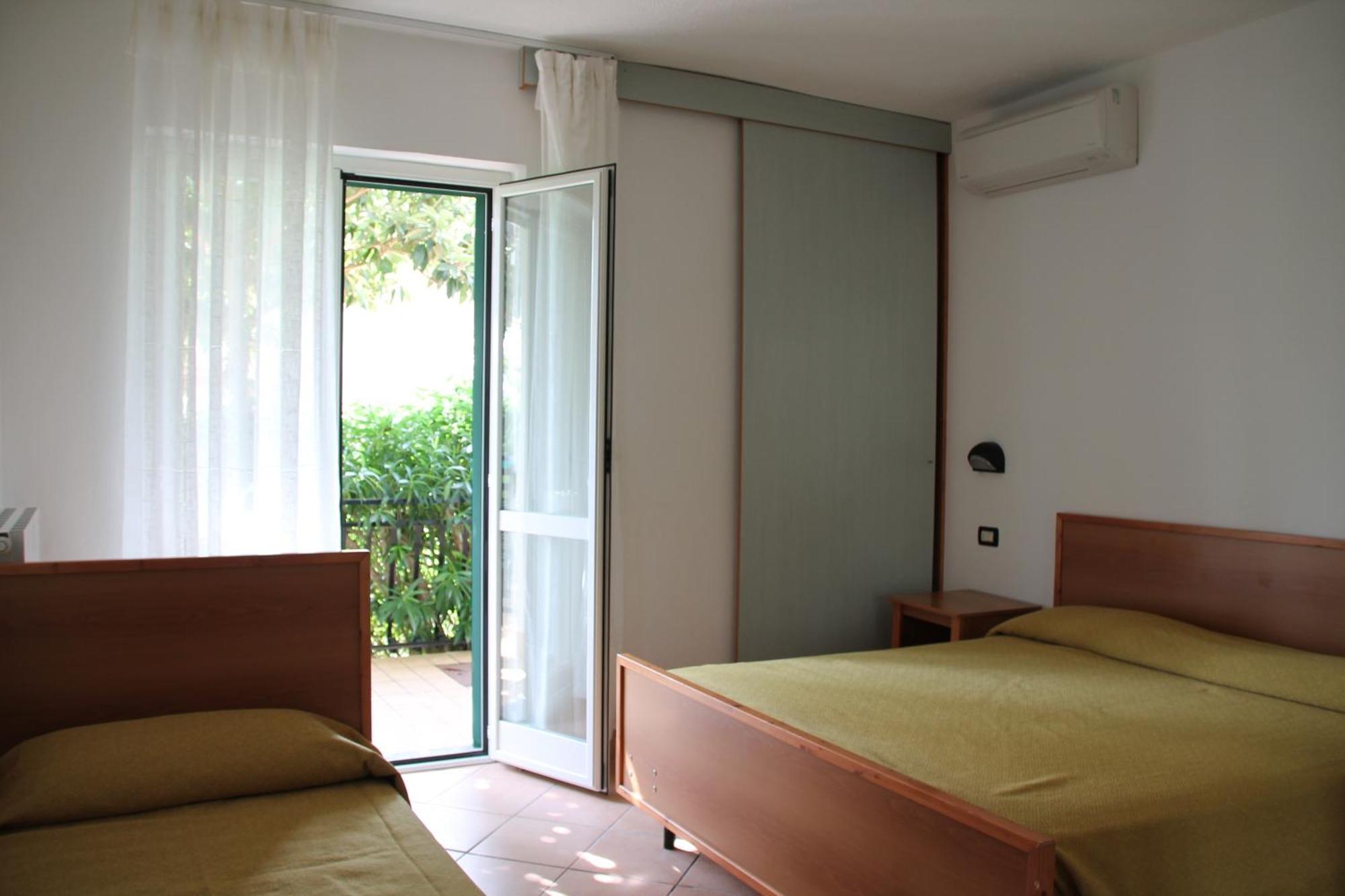 Residence Oleandro ピエトラ・リーグレ 部屋 写真